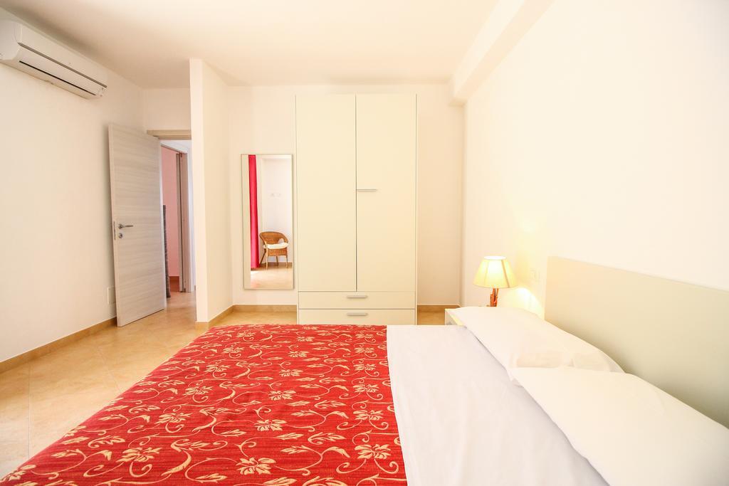Family Suite Porto Vecchio LMP Exteriör bild
